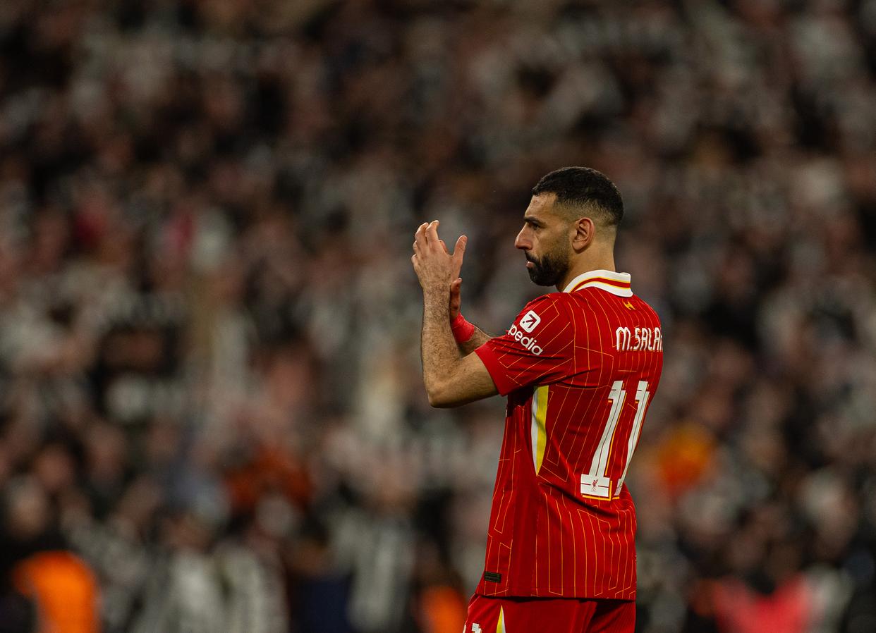 好斯堡继续领跑英格兰足球冠军联赛